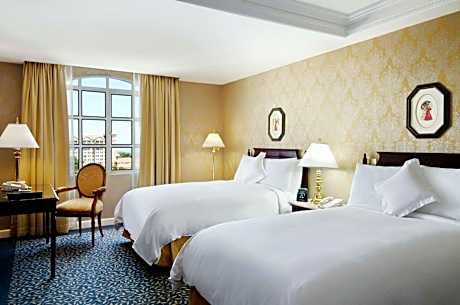 Executive Double Room with Two Double Beds