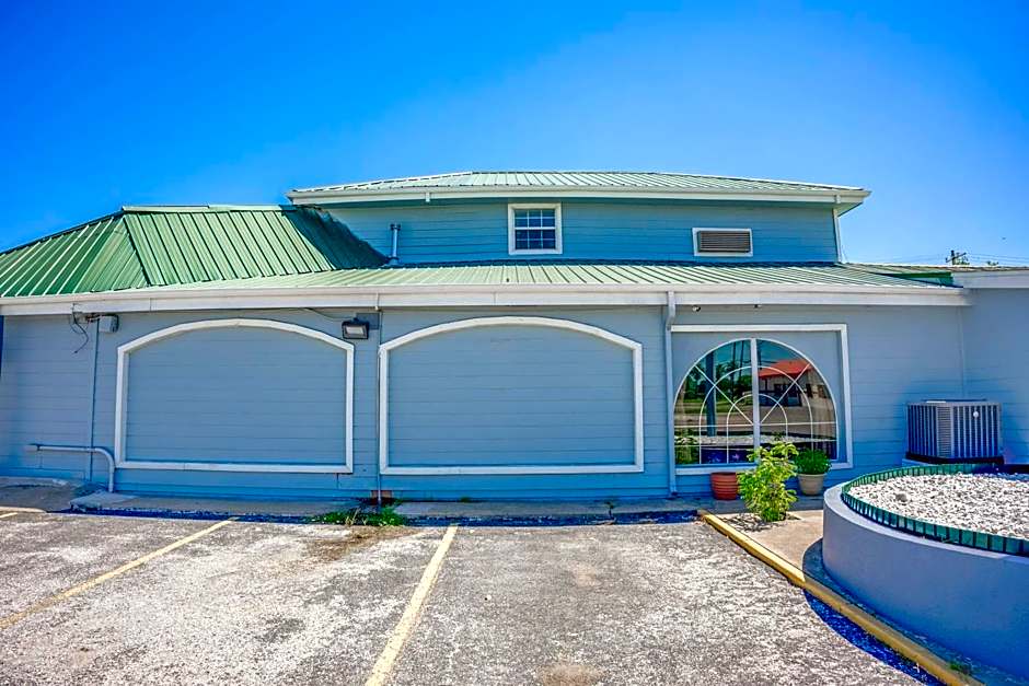 Pelican Inn by Belvilla Aransas Pass, TX