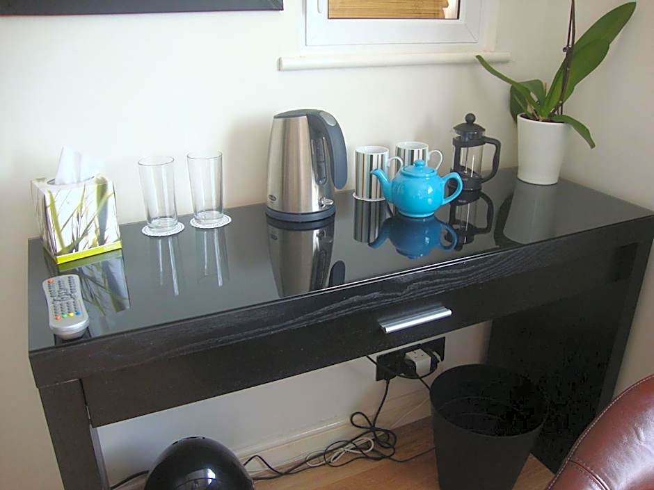 Canal View Bed And Breakfast