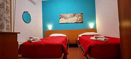 Economy Triple Room