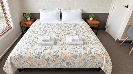 Economy Double or Twin Room