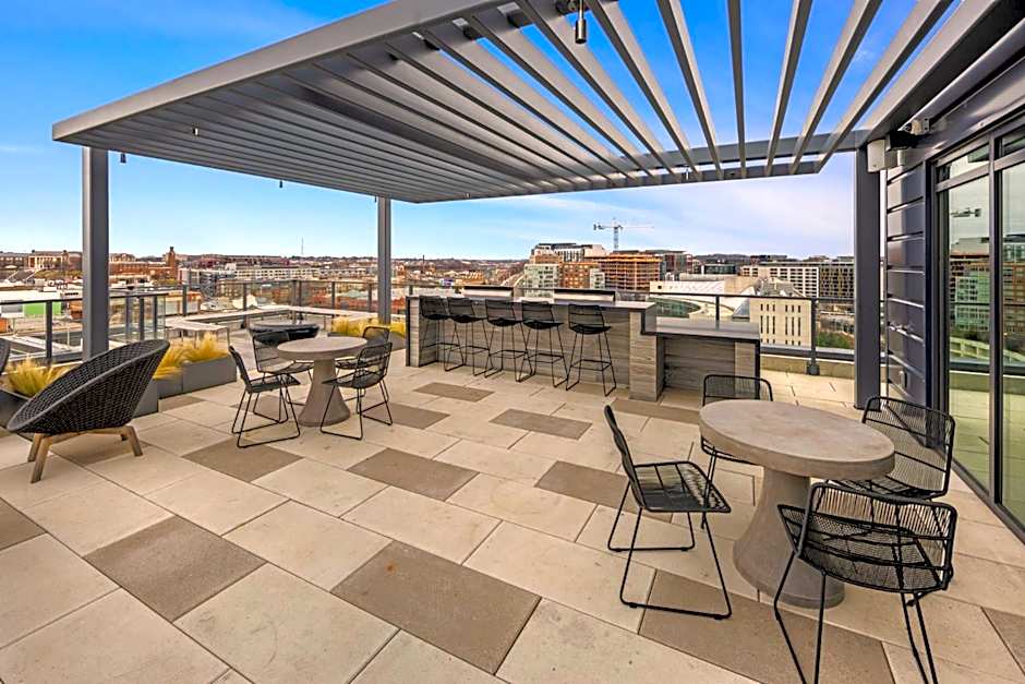 Global Luxury Suites at Tribeca