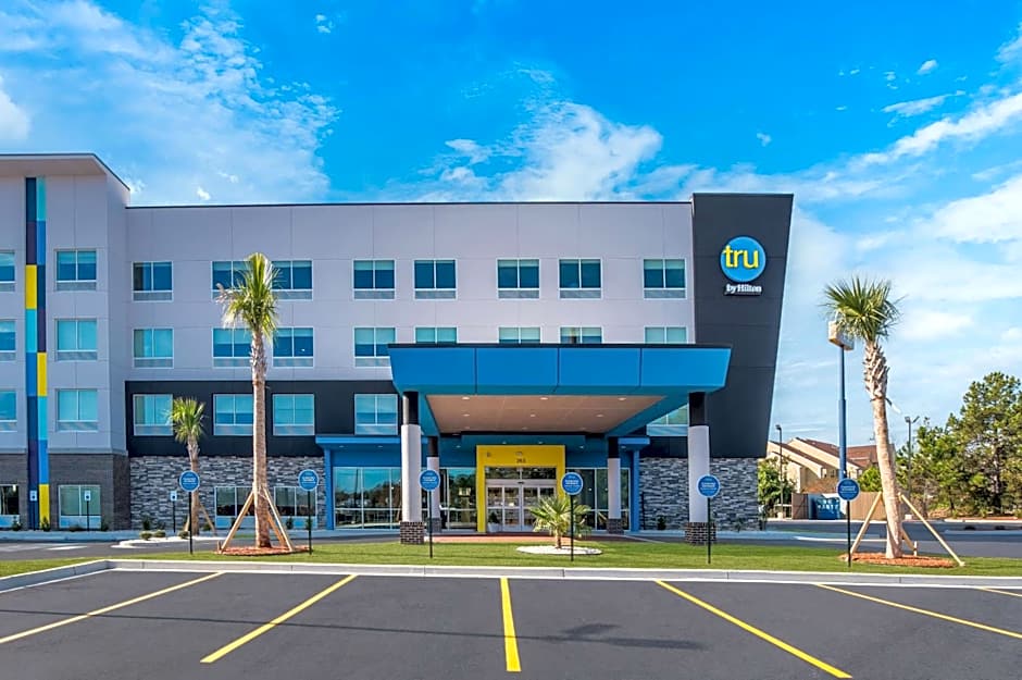 Tru by Hilton Santee