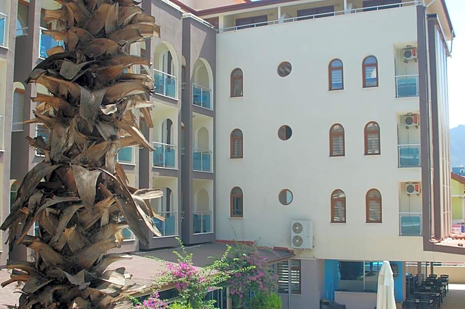 Astoria Life Hotel