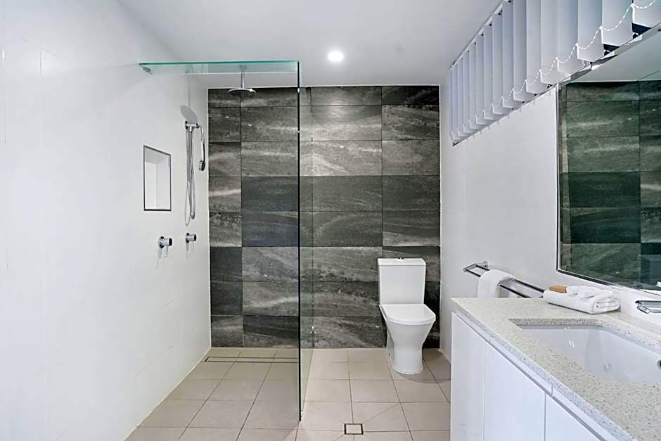 Noosa Parade Holiday Inn