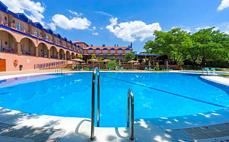 Hotel Fuente Las Piedras