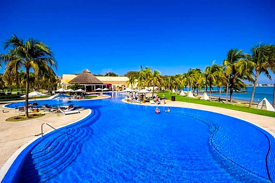 Villa B Nayar 115 gated community & Beach Club