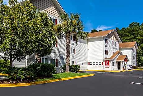 Red Roof Inn Darien - I-95/ North Brunswick