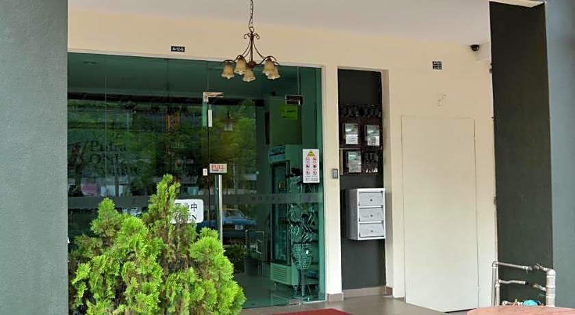 Putra One Avenue Hotel