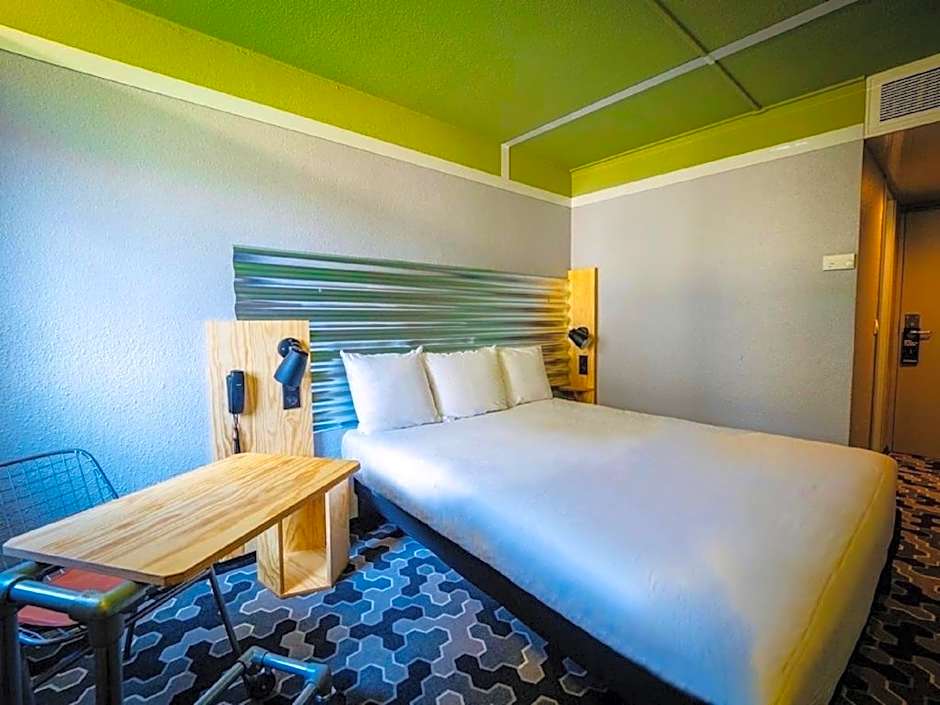 Ibis Styles Bobigny Centre Prefecture