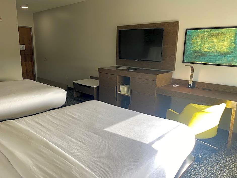 Comfort Inn and Suites Near Lake Guntersville