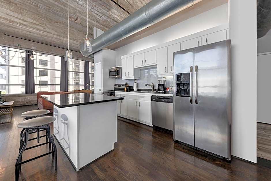 Reside Houston Downtown, a Wyndham Residence