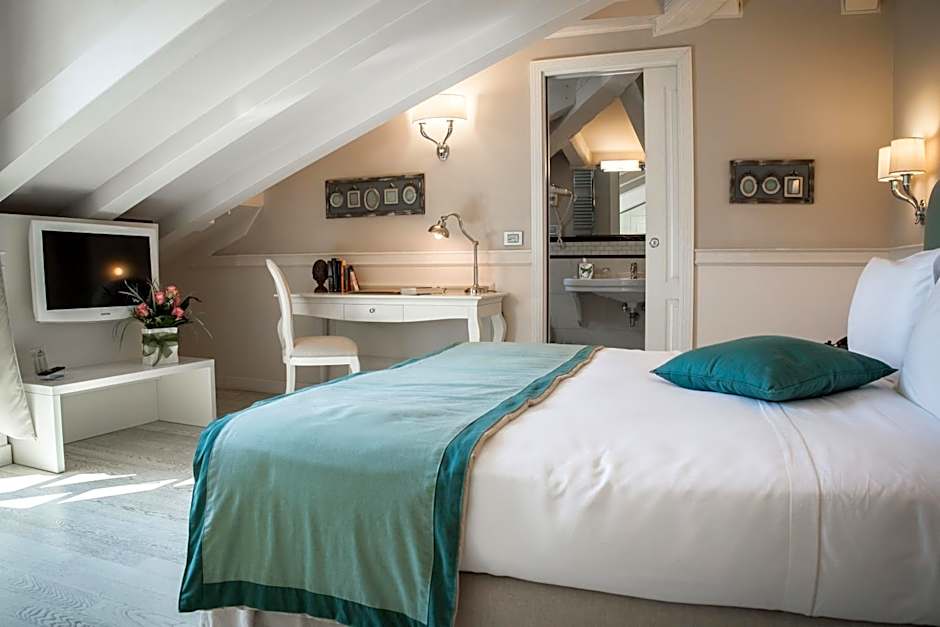 Victoria Hotel Letterario