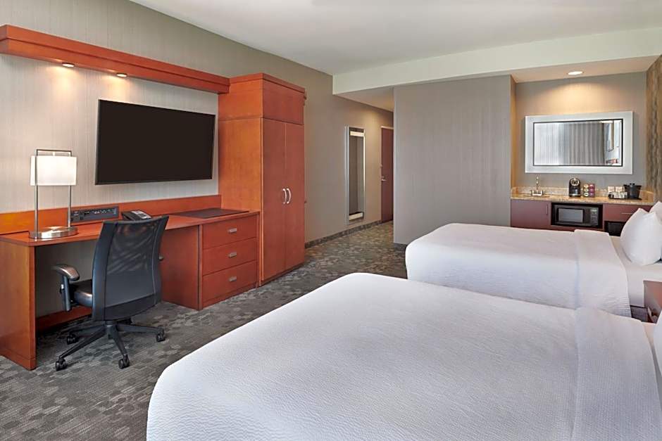 Courtyard by Marriott Ottawa East
