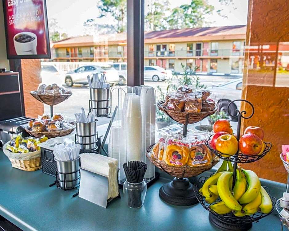 Econo Lodge Panama City St. Andrews