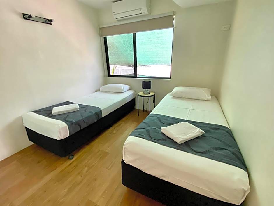 Reef Gateway Apartments