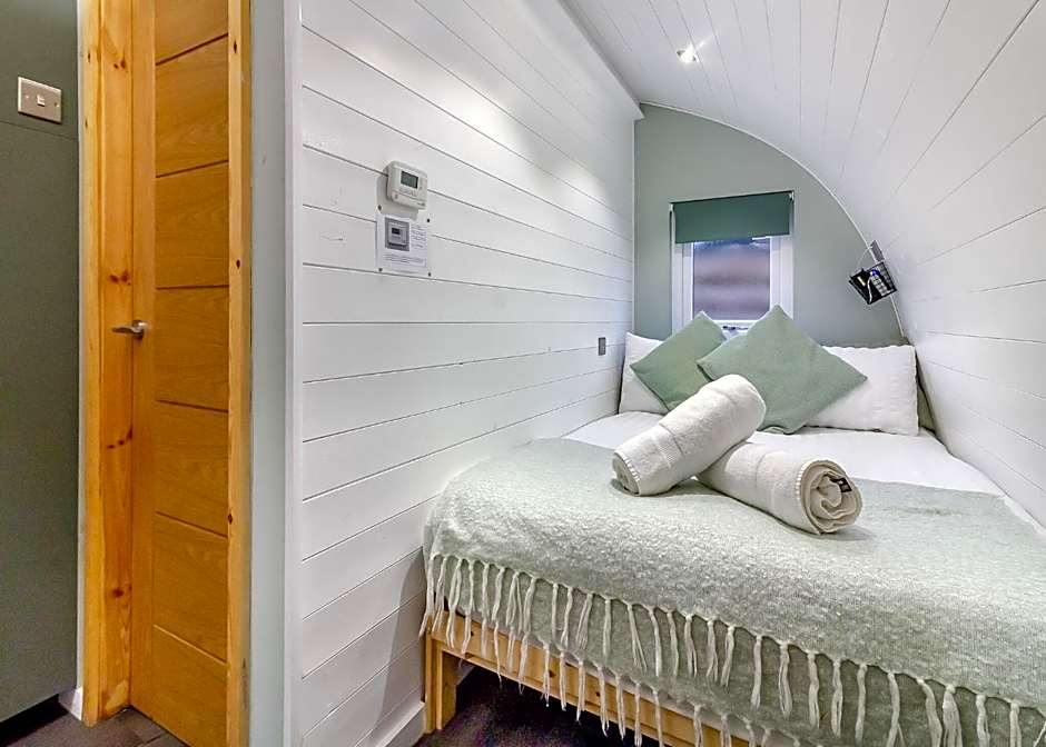 Peacock Lake Glamping