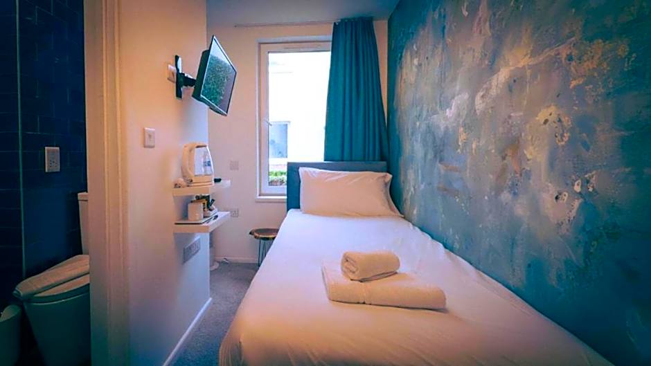 Newquay Beach Hotel by Sunday