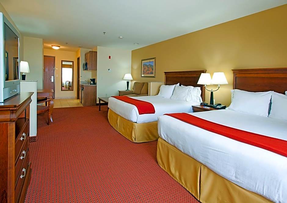 Holiday Inn Express Hotel & Suites Tooele By IHG