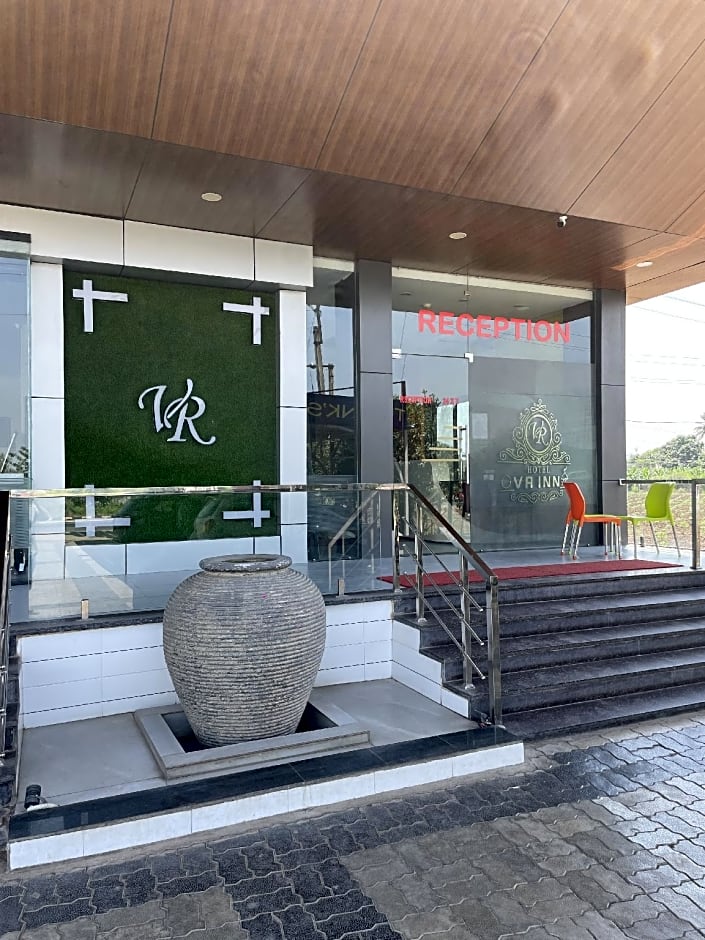 HOTEL VR INN
