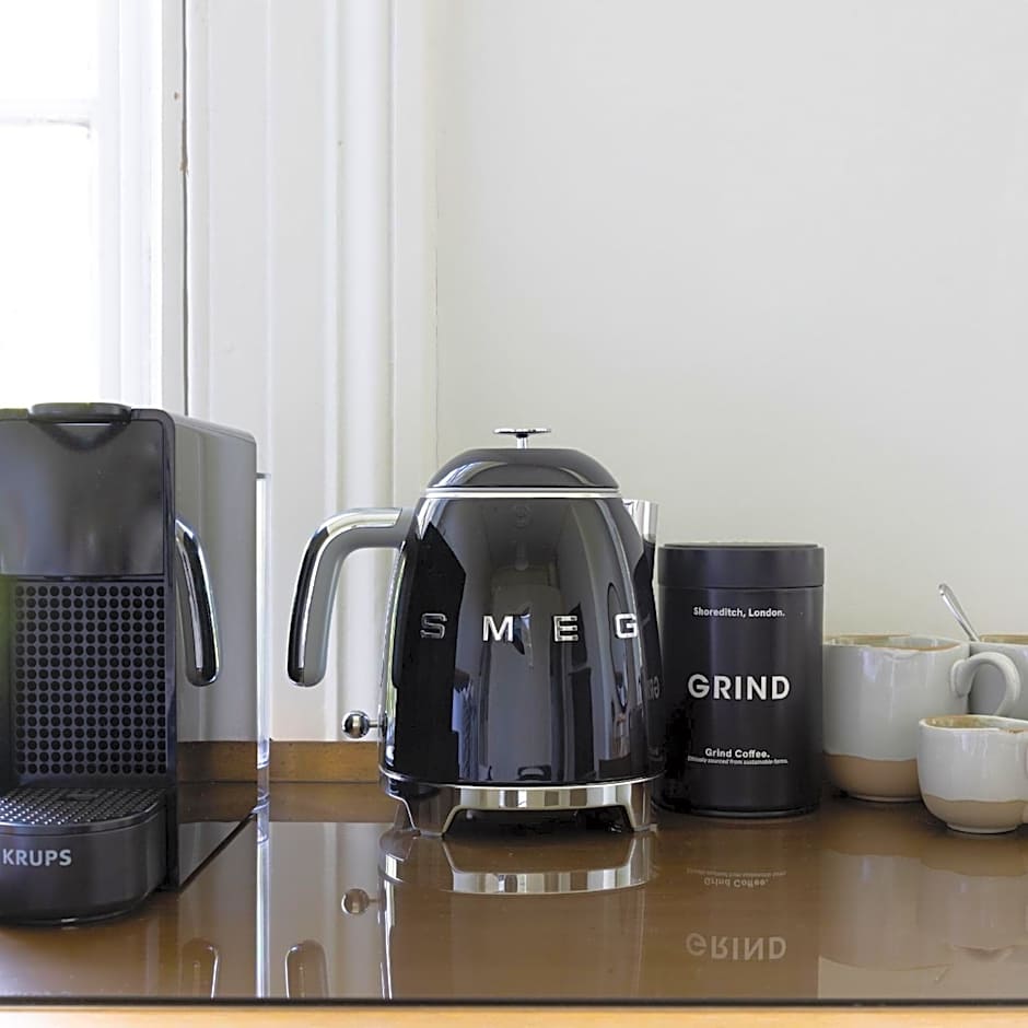 Admiral's House by Maison Pierre