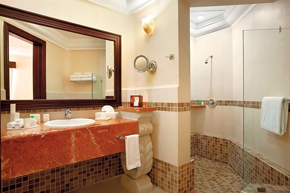 Wyndham Alltra Playa del Carmen Adults Only All Inclusive