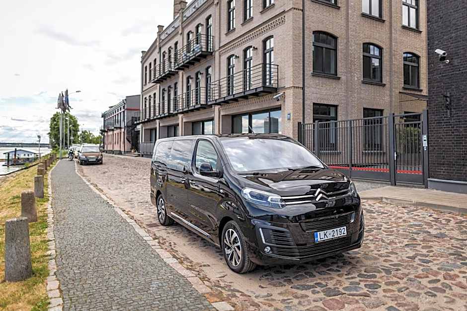 Riga Lux Apartments - Ernesta, Free parking