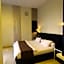 griya desa hotel & pool