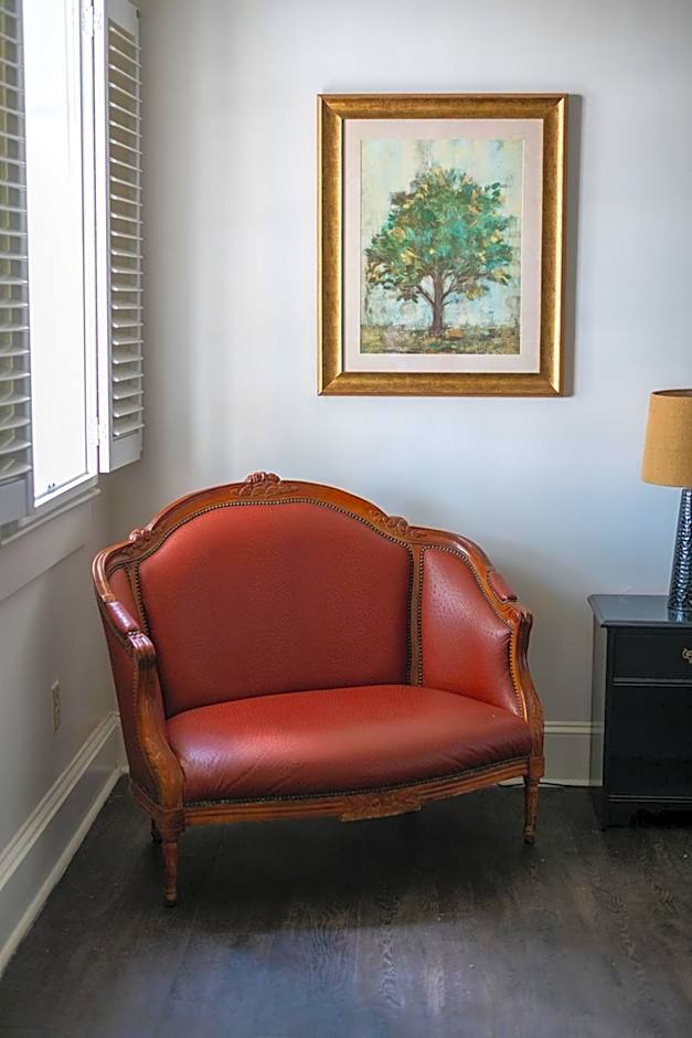 Historic Streetcar Inn