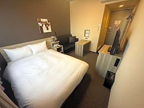 Double Room with Small Double Bed - Non-Smoking