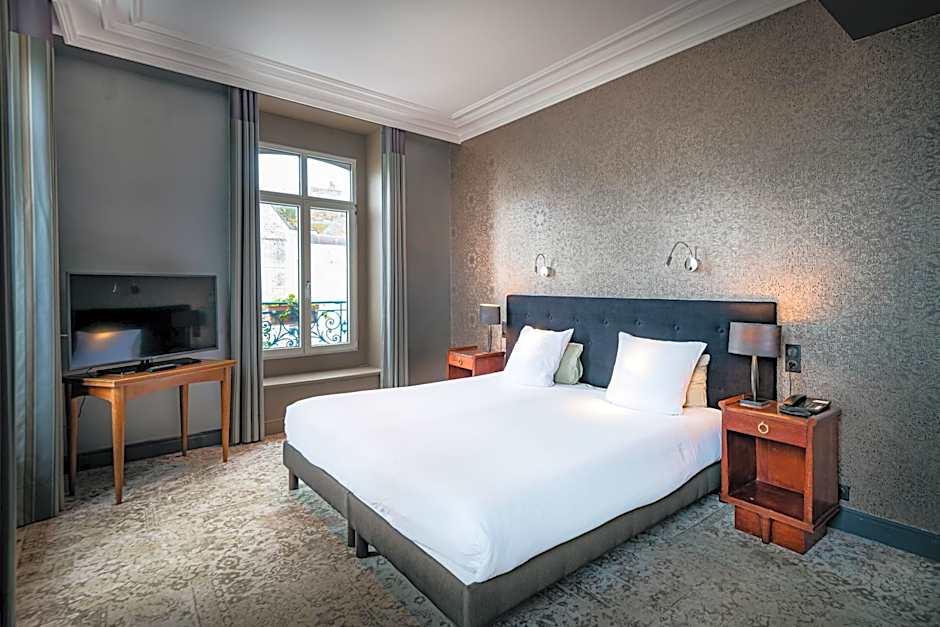 Hôtel de France et Chateaubriand