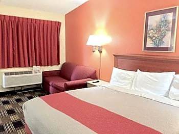 Red Carpet Inn North Chicago