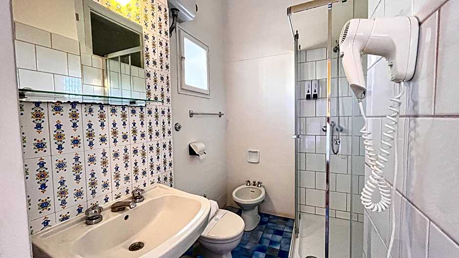 Albergo Marina – Chianciano Terme, WI