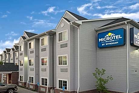 Microtel Inn & Suites by Wyndham Inver Grove Heights/Minne