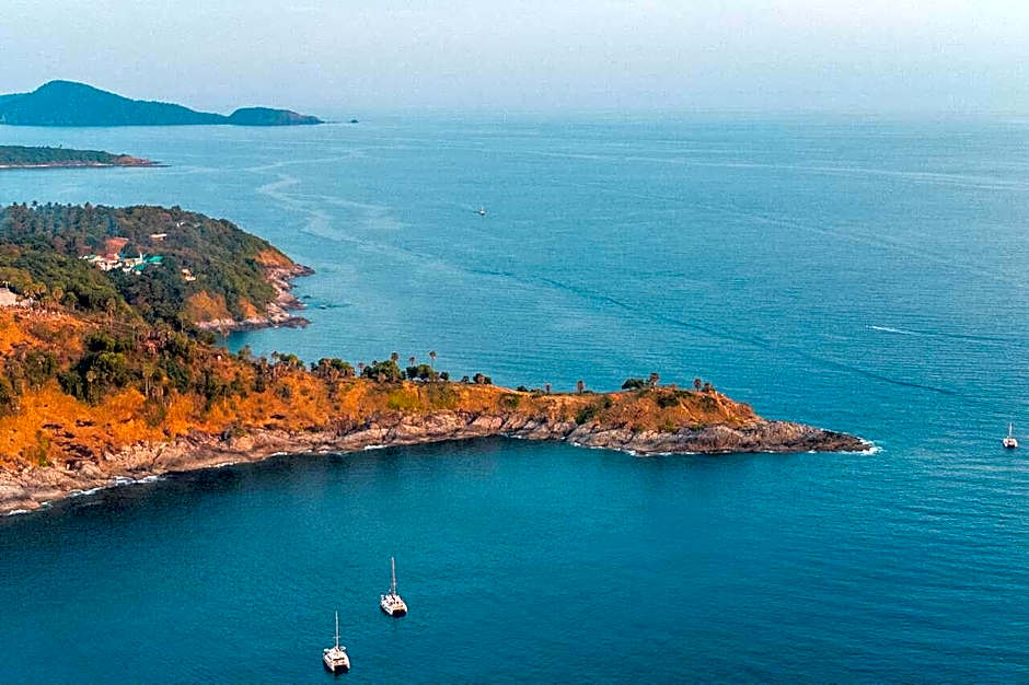 Sea Front Home Boutique - Patong Beach