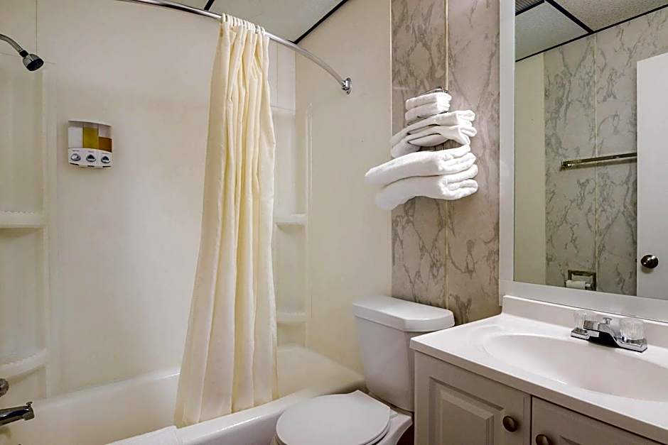 Rodeway Inn & Suites Sidney Historic Downtown I-80