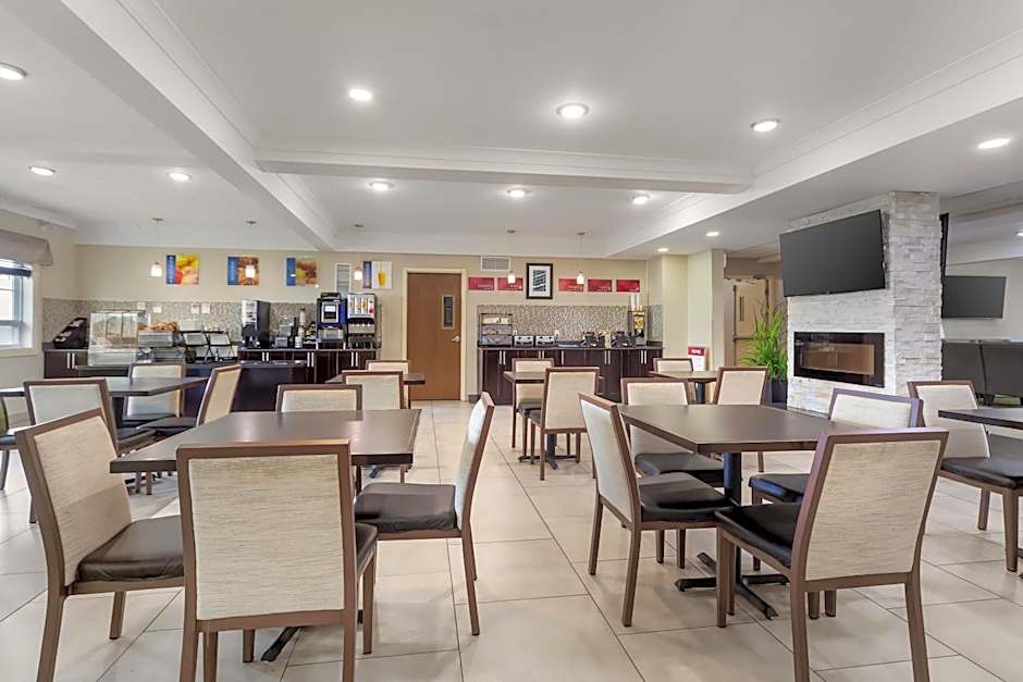 Best Western Plus Fort Saskatchewan Inn & Suites