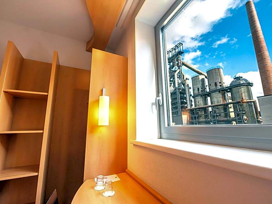 Ibis Esch Belval
