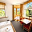 Waldgasthaus & Berghotel Steinerne Renne