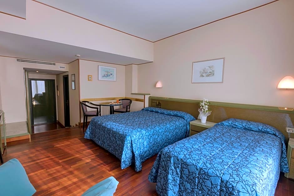 Hotel Royal