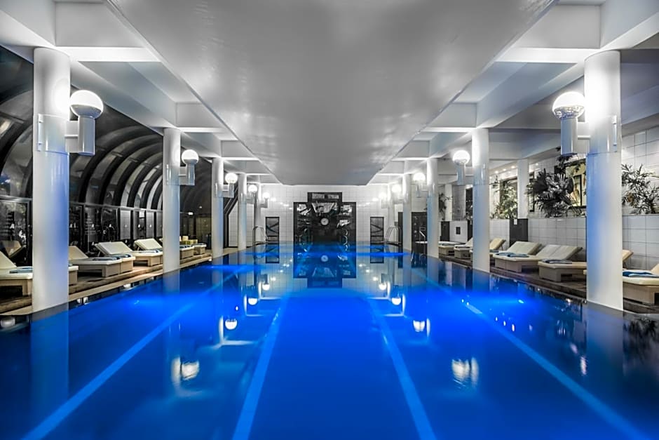 Amathus Beach Hotel Limassol