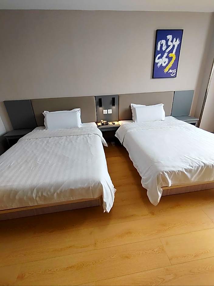 7 Days Inn Yantai Development Zone Bathing Beach