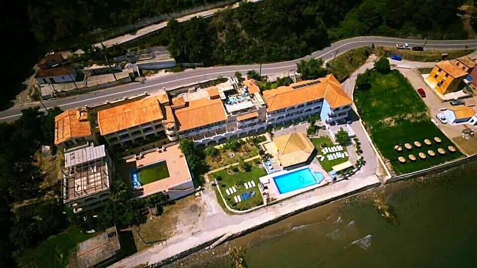 Agoulos Beach Hotel