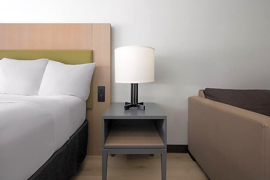 Wingate by Wyndham Matthews/Charlotte