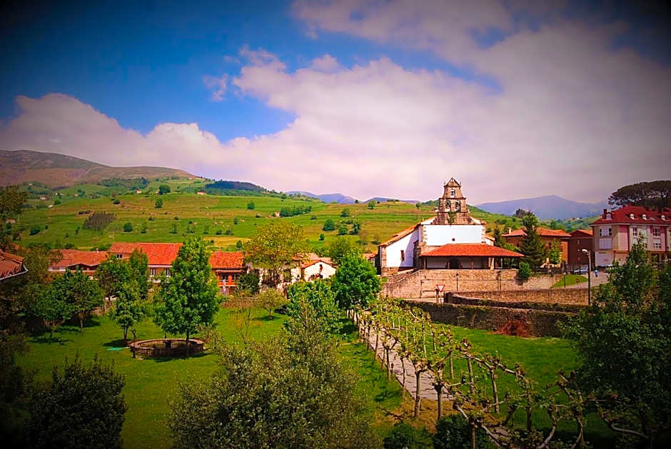 Habitaciones Casona De Linares