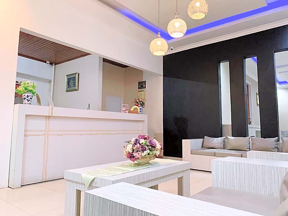 HOTEL SHAFIRA SYARIAH PARIAMAN