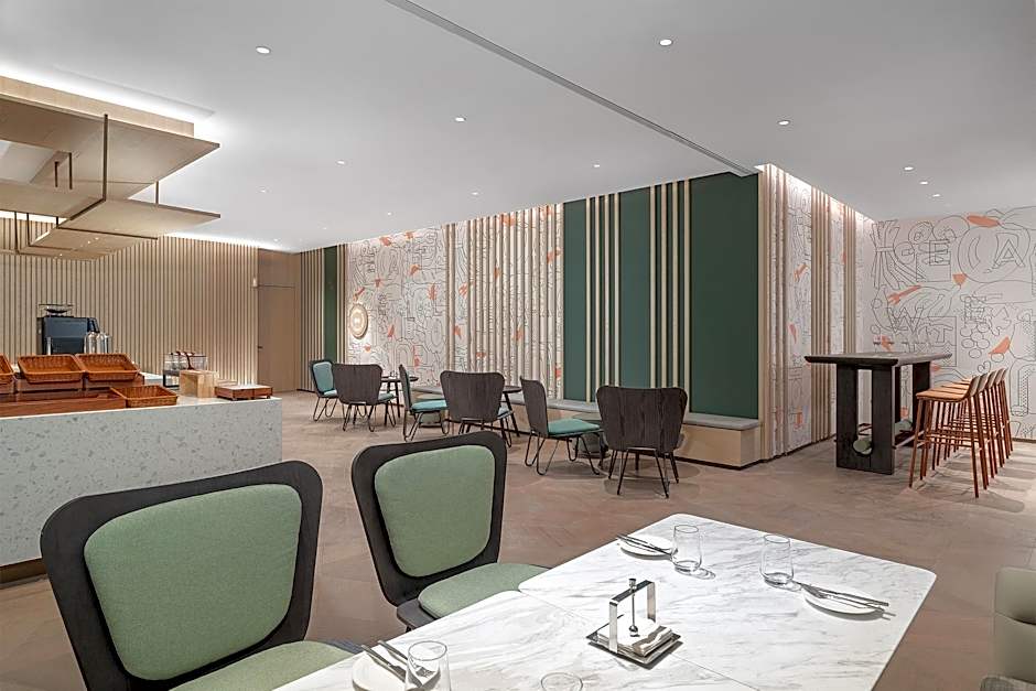 EVEN Hotel Zhongshan City Center By IHG