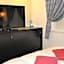 Hotel Woo (Adults Only)