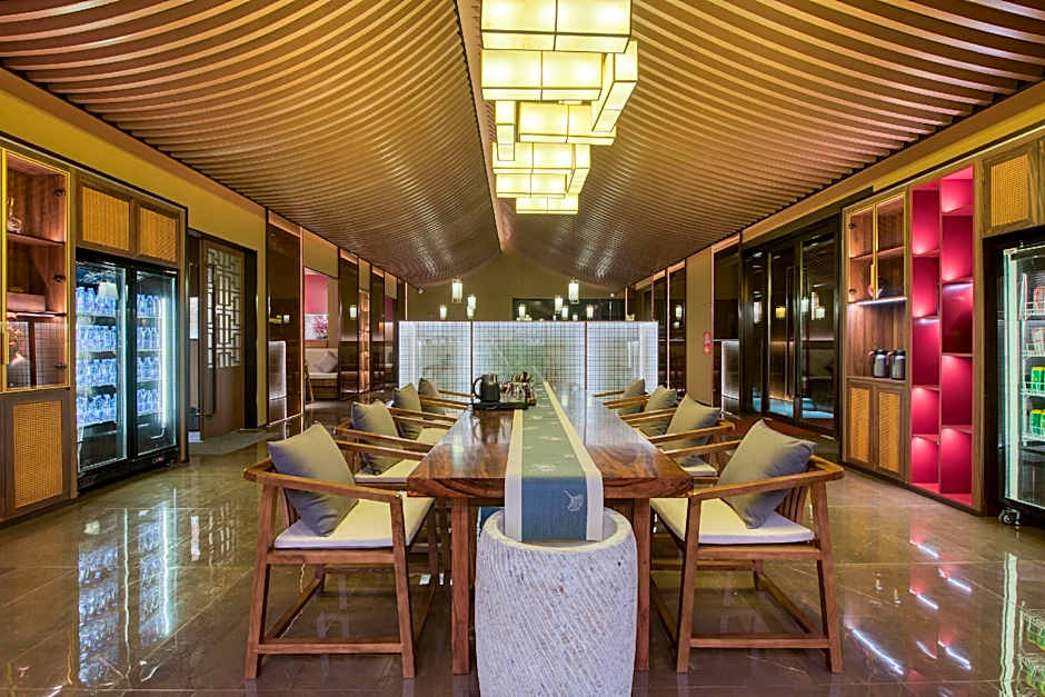 Rezen Retreat Jiuhuashan Scenic Area