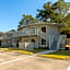 Country Club Villas